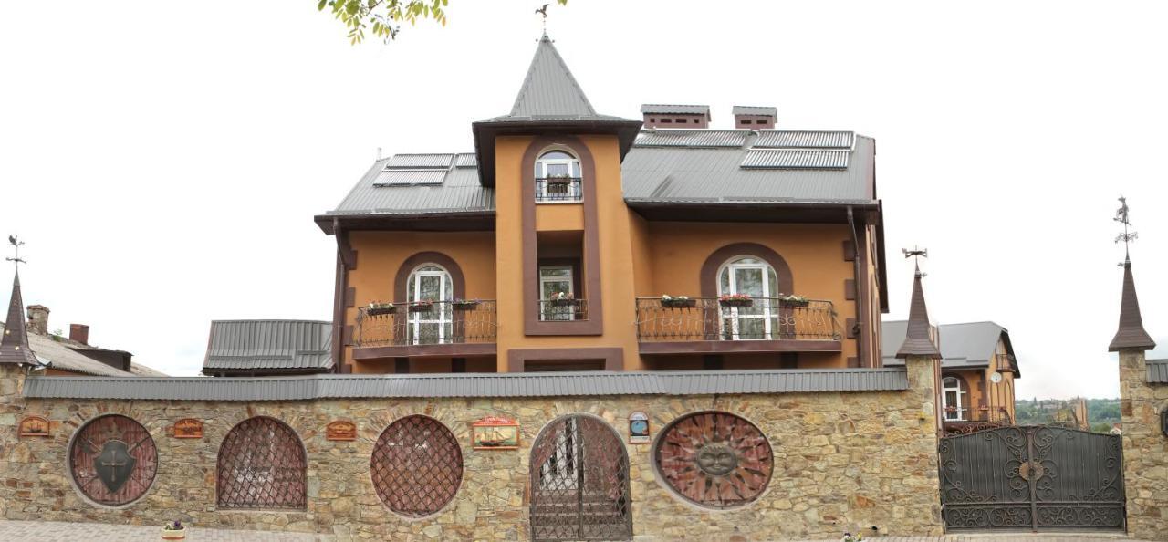 Sadyba Smotrytska Perlyna Kamjanets-Podilsky Kamer foto